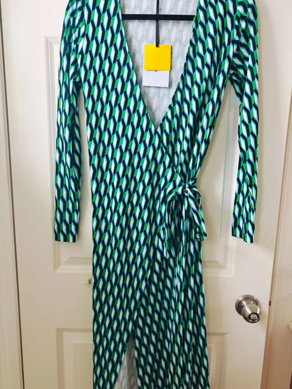 NEW DVF Target Long Sleeve Midi Arrow Geo Green Wrap Dress - Picture 4 of 6